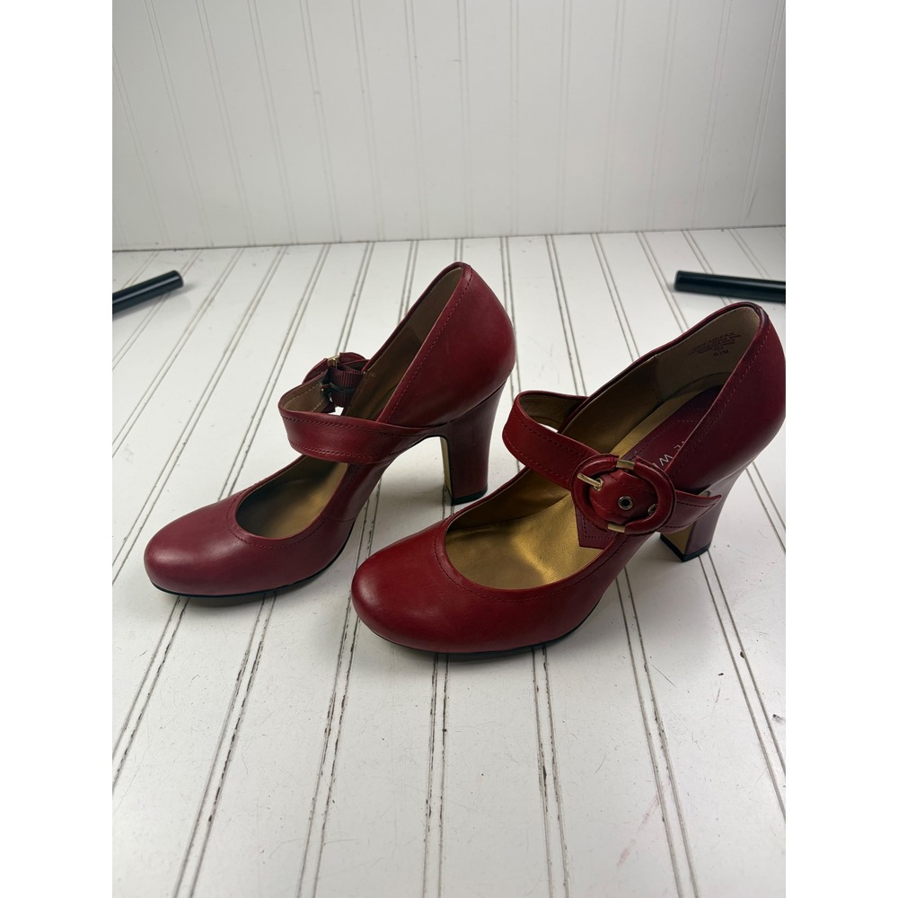 Nine West Vintage Y2K Red Leather Mary Jane Block Heel Pumps Women's 8.5M - Picture 4 of 11